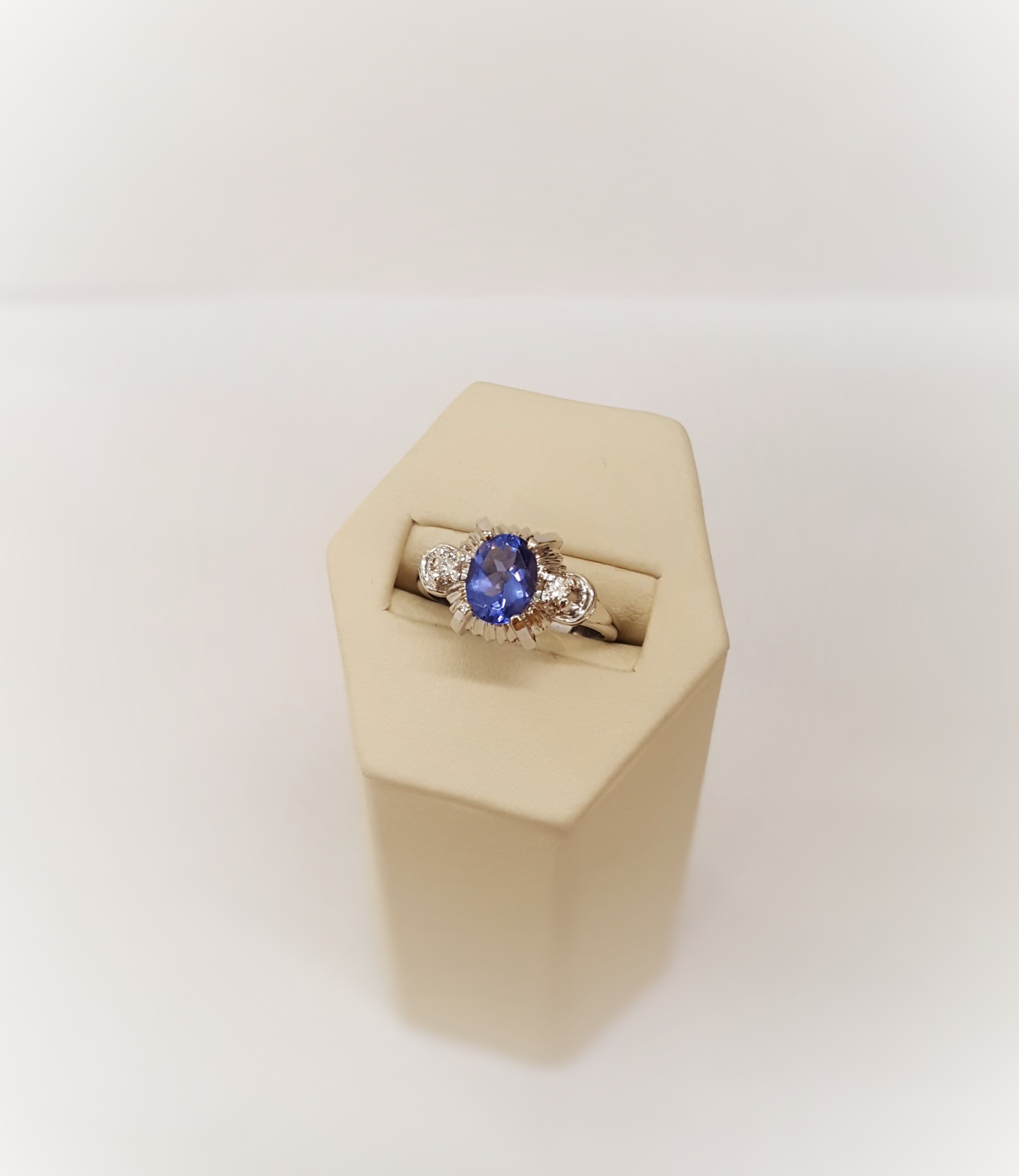 Tanzanite with Diamonds