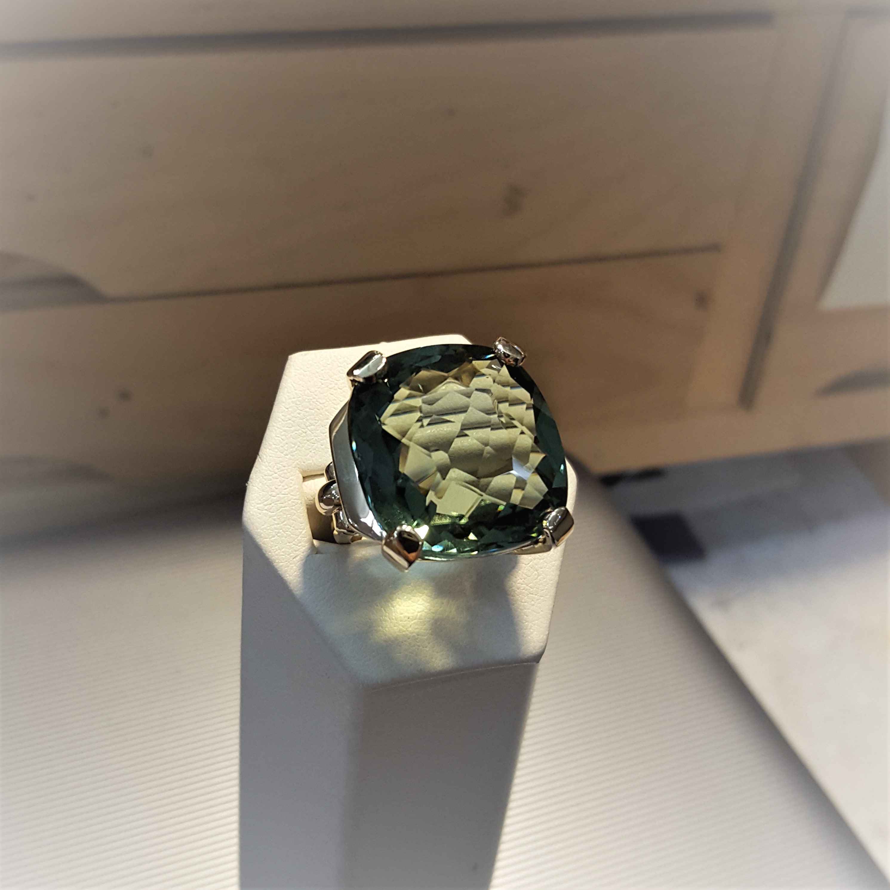 39.9ct Prasiolite