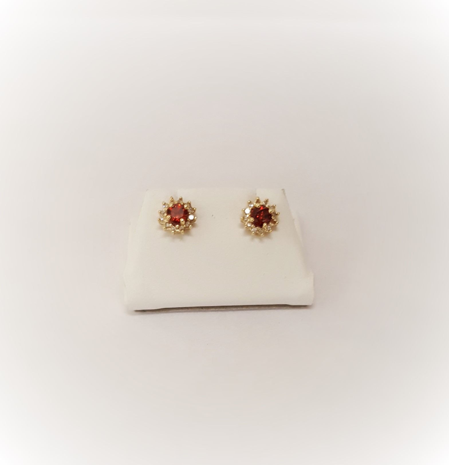 Spessarite Garnet Diamond Halos