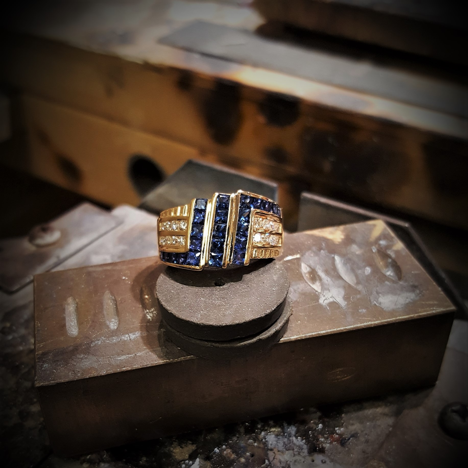 Ceylon Sapphires & Diamonds