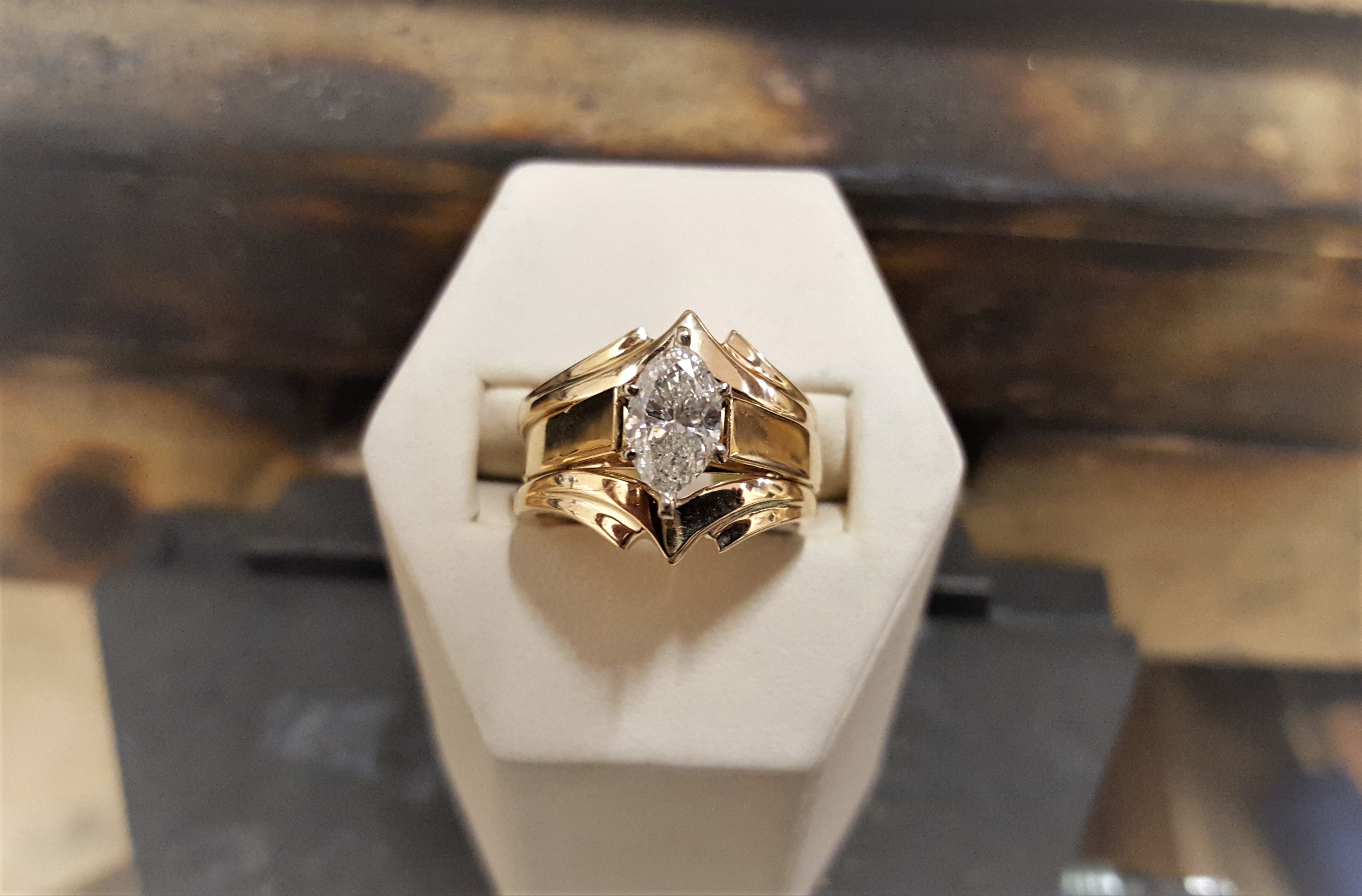 1.09ct Marquise Wedding Set