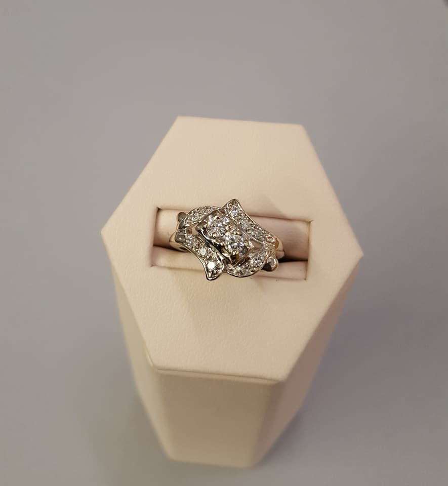 Vintage .40ctw Diamond Dinner Ring
