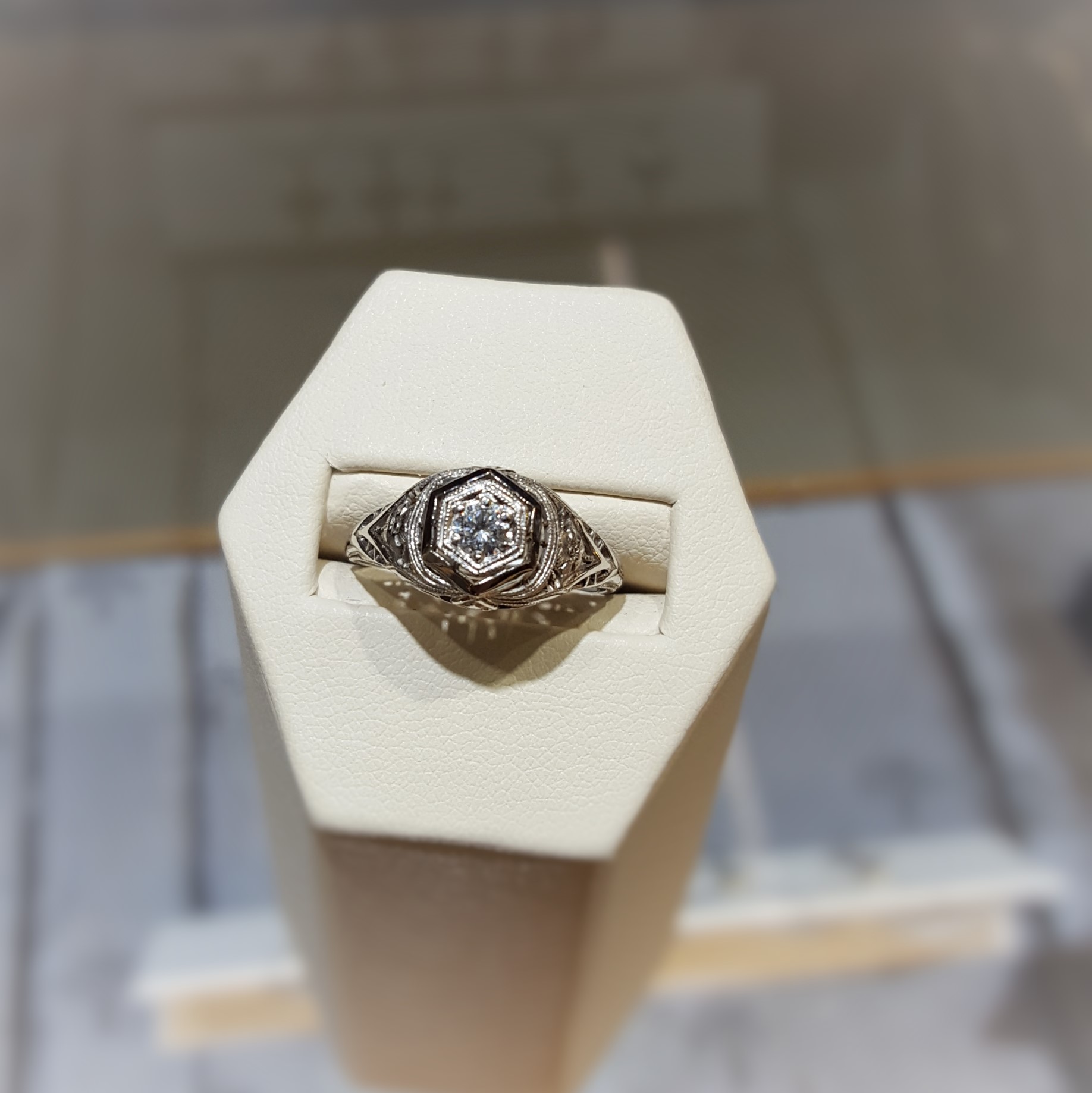 Antique .25ctw Diamond