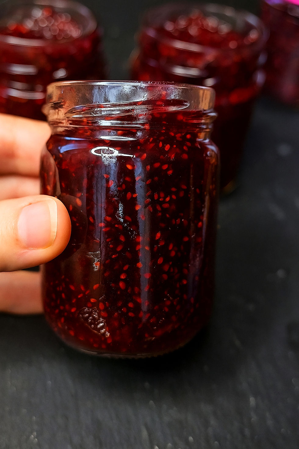 Ostružinová marmeláda s chia semínky