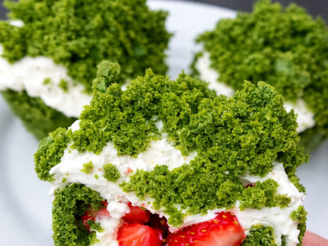 Bezlepkový mechový dort ve formě muffinů 