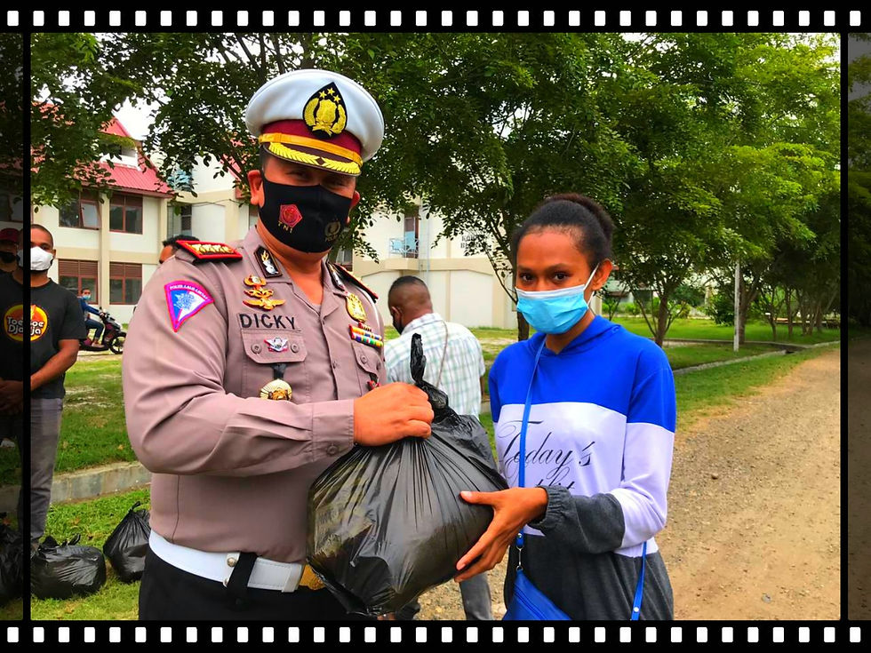 Dirlantas Salurkan Bantuan Sosial Kepada Mahasiswa Asal Papua