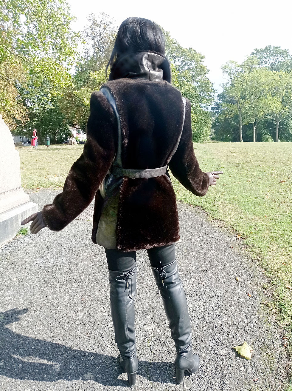 Thumbnail: Vintage faux fur 1970s coat SnugKoat Dark Brown Gold Label coat jacket