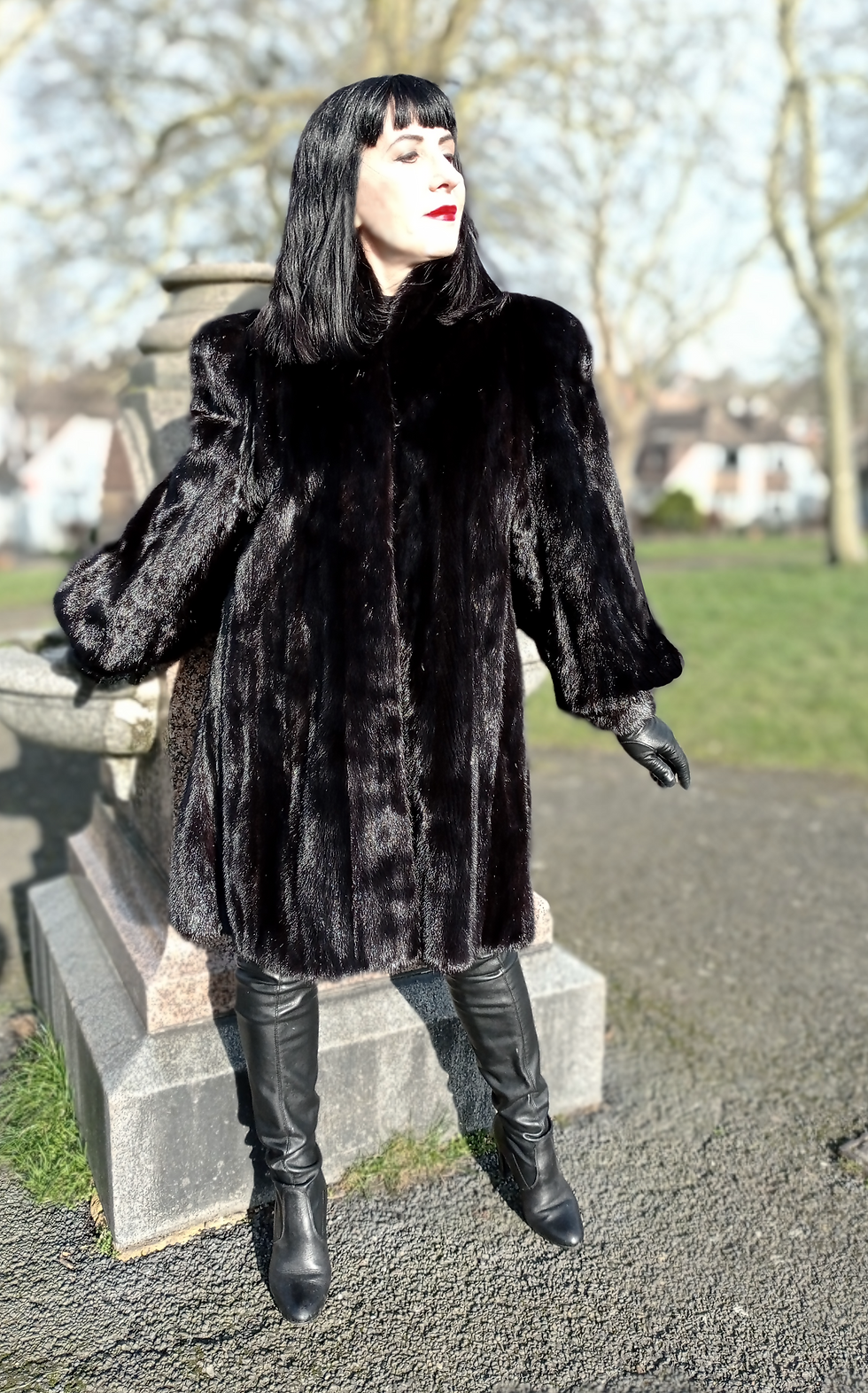 Thumbnail: Vintage 1980s does 1940s femme fatale glossy black mink 3/4 length coat