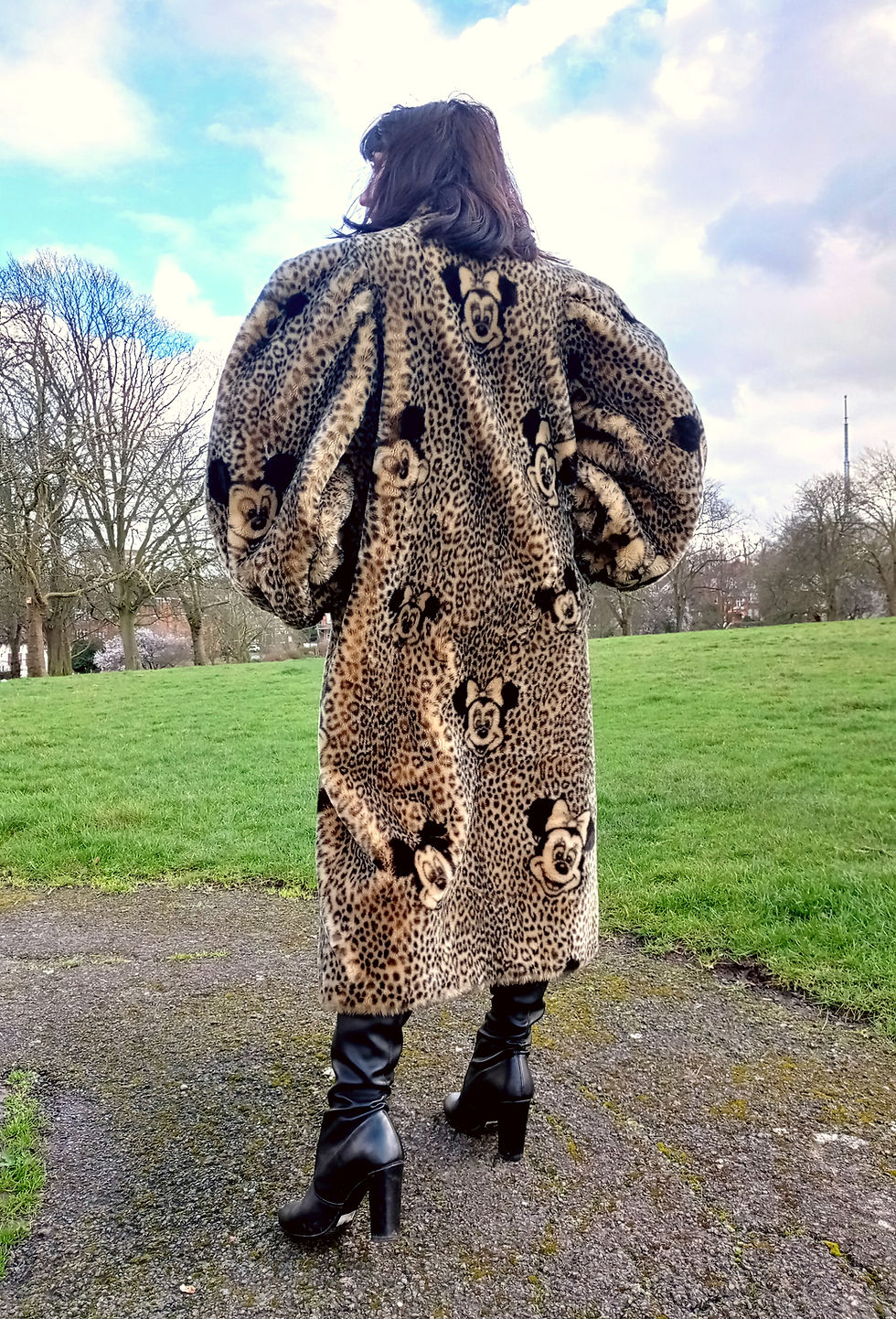 Thumbnail: Vintage 1980s 1990s Apparence Disney Mickey Minnie Mouse luxury faux fur coat