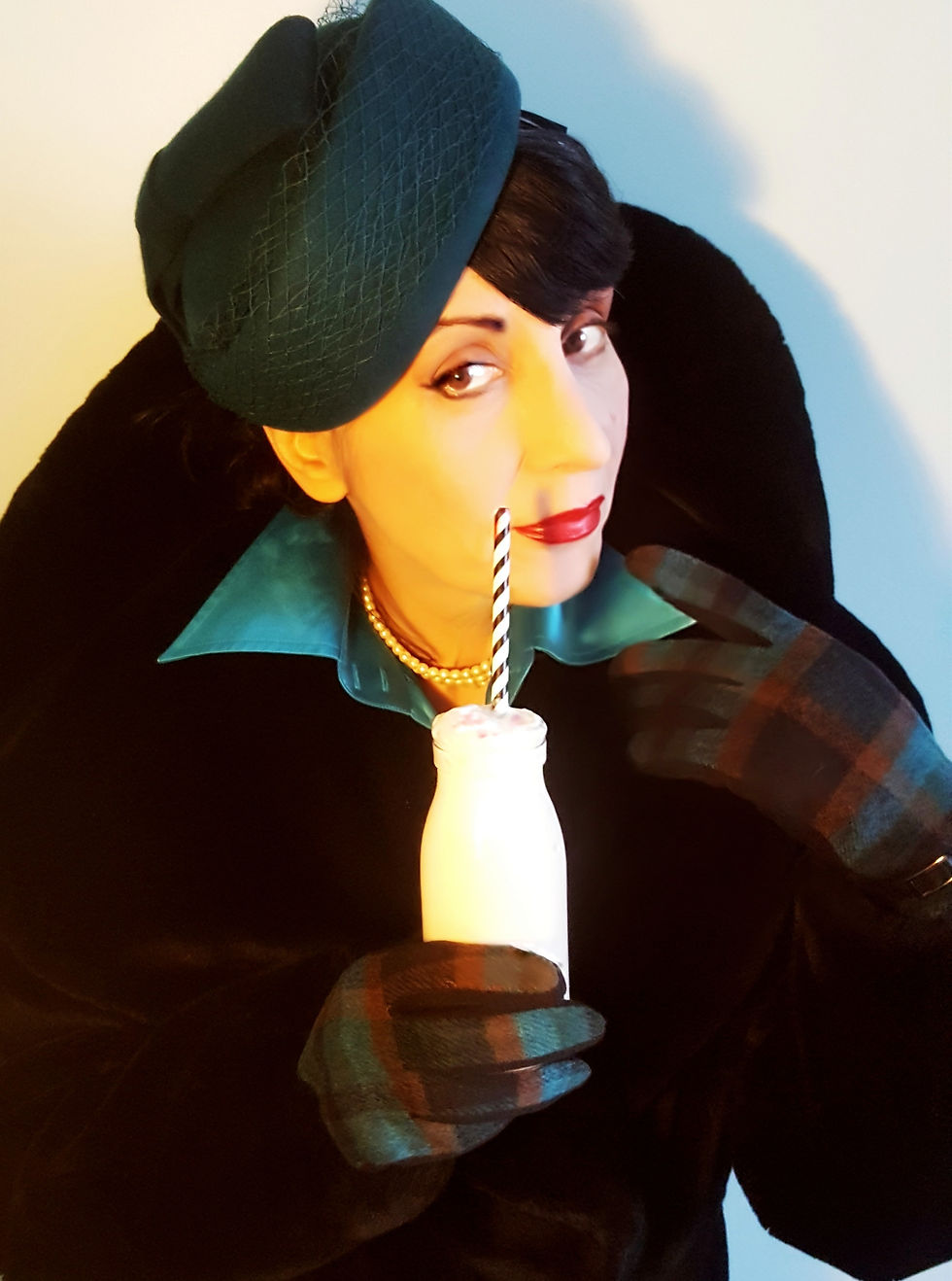 Thumbnail: Hat & Glove Set: Vintage style Teal