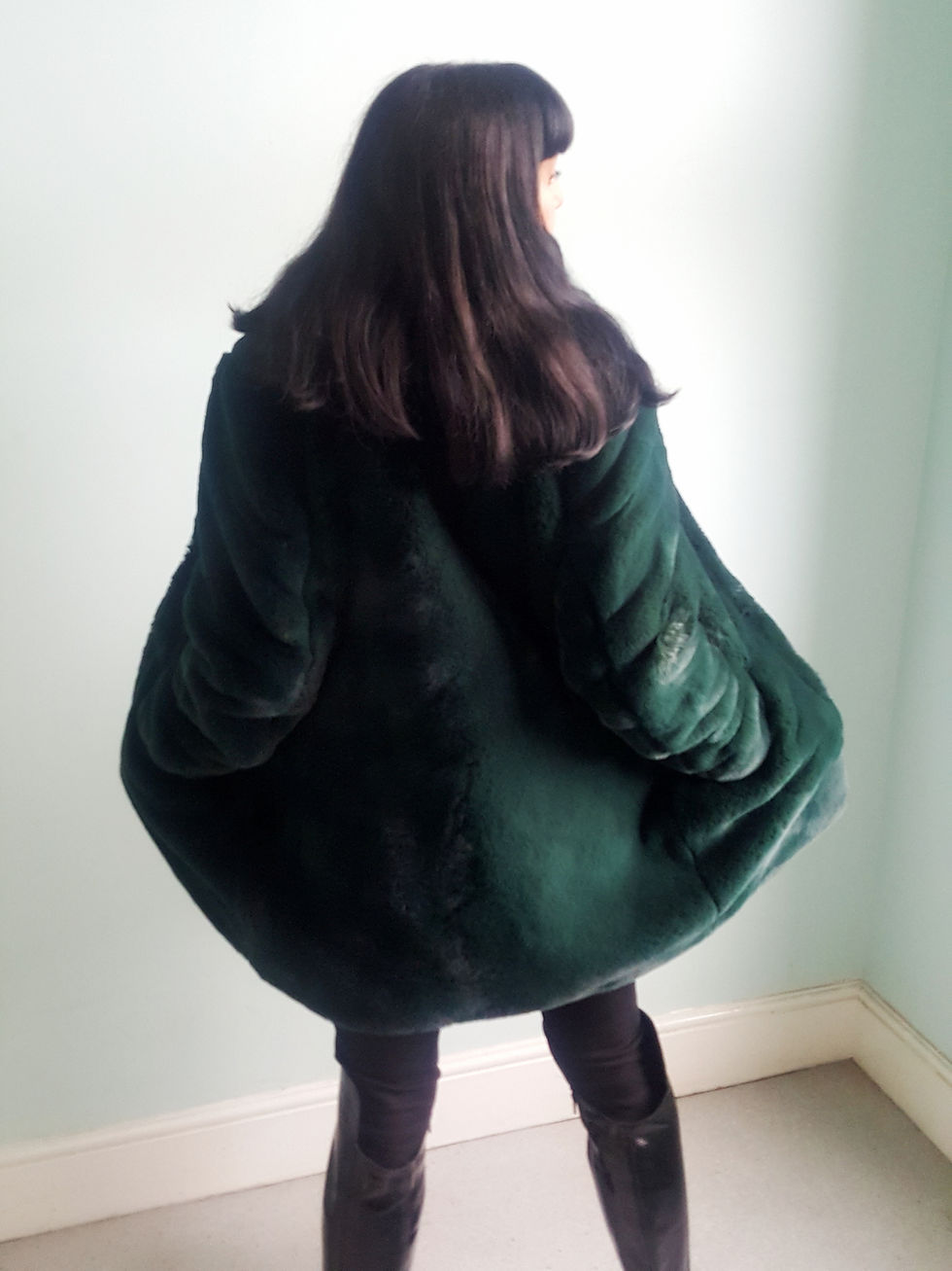 Thumbnail: High quality soft high sheen Faux Fur jacket in forest green