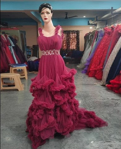 Thumbnail: Wine Puffy Maternity Shoot Baby Shower Trail Gown (All Sizes)