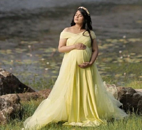 Thumbnail: Tea Green Ruffled Maternity Shoot Gown, Size (All Sizes)
