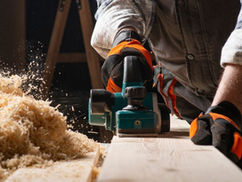 How To Make Sure You’re Safe When Woodworking