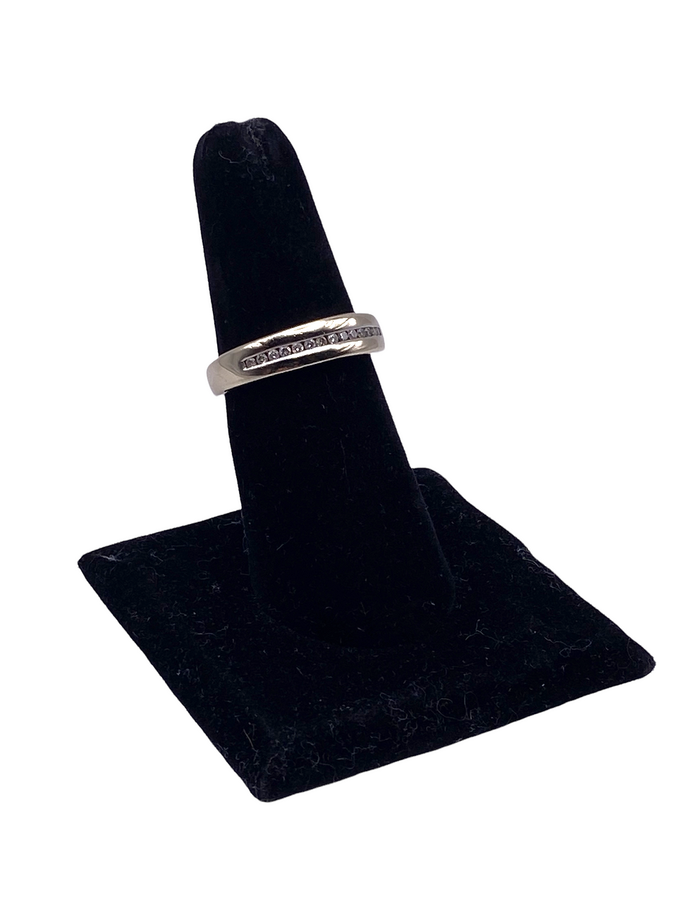 14K Gold .15CT Diamond Band Size 9 - B5681