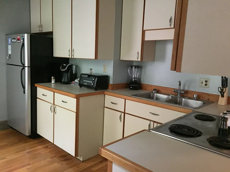 Thumbnail: Night Owl Apartment B
