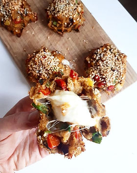 56960576_2711840678842861_16267300302749