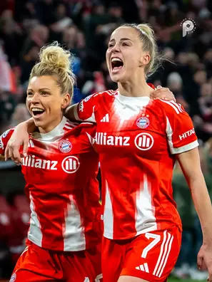 Bayern Women Seal Semi-Final Spot with Gritty Comeback Victory over Manchester United