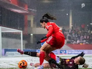 A Snowy Symphony at the Campus, FC Bayern Women beat RB Leipzig 3-0!