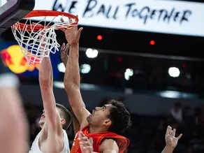 Bayern Munich Dominates Braunschweig 98-80: Obst and Giffey Shine in BBL Victory