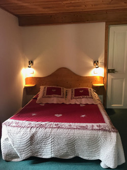 n°10 Grande chambre Confort pour 2 à 4 personnes