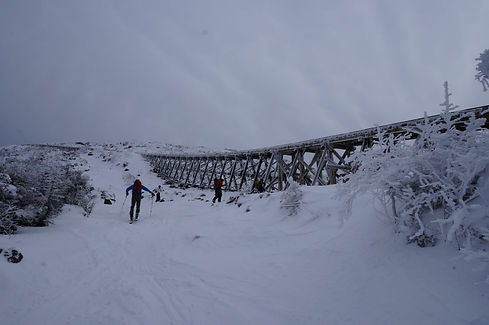 advice-for-skiing-the-cog-railway-on-mount-washington-v0-4n3dc6ssl0z91.jpg