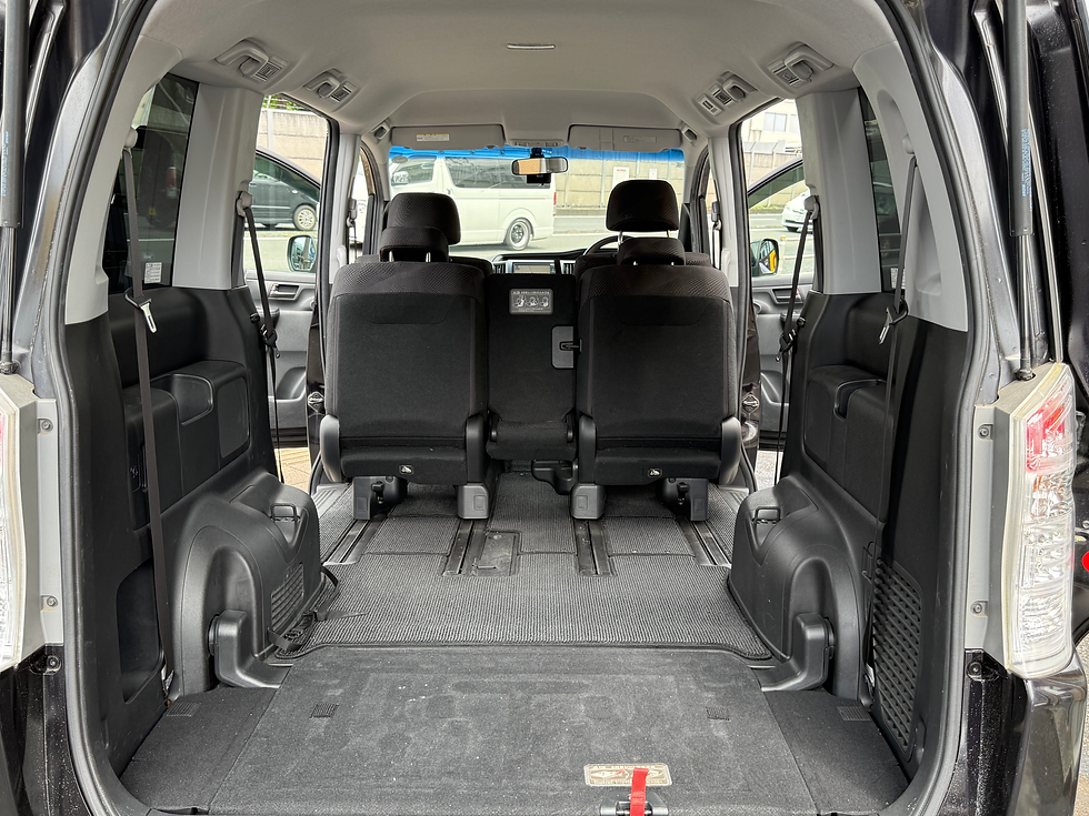 Thumbnail: Honda Stepwagon Spada Z 2010