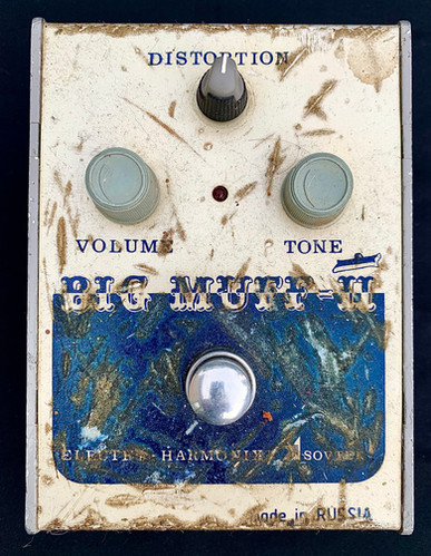 Electro-Harmonix Civil War Big Muff | Guitar Galactica