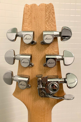 Early 1980's Aria Pro II Cardinal Series CS-300 | Guitar Galactica