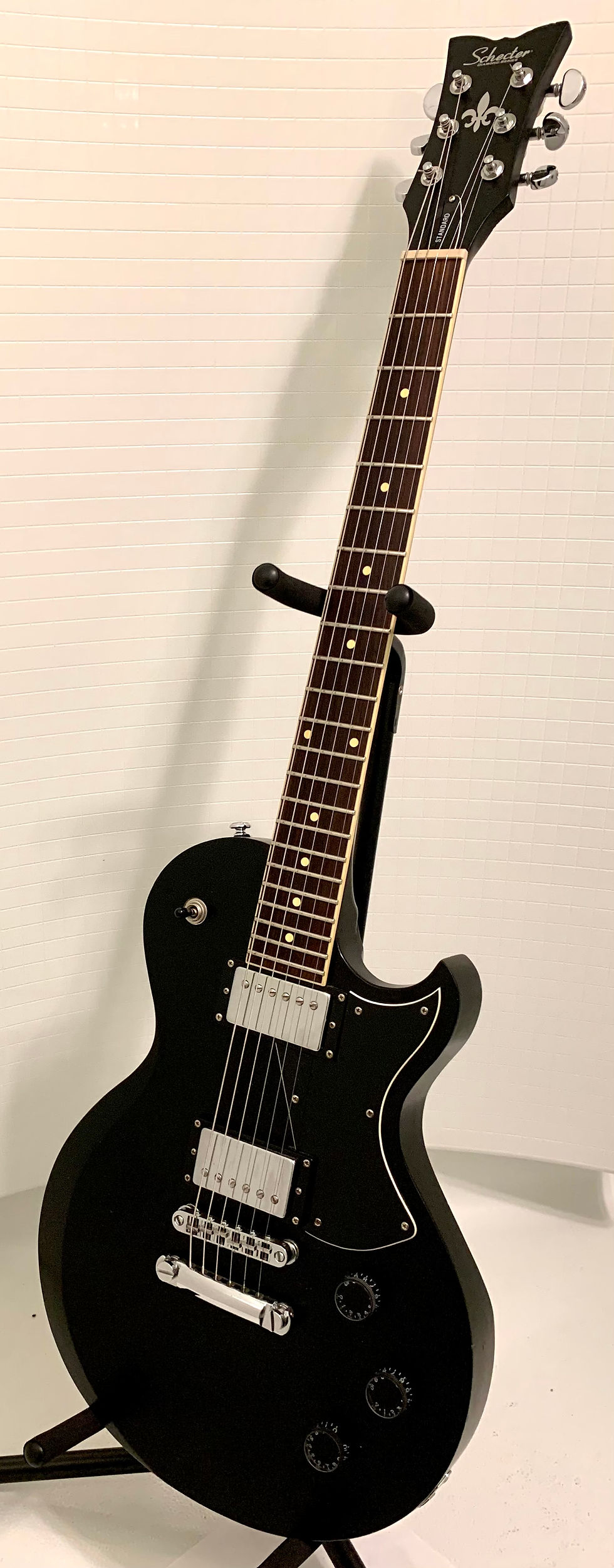 Thumbnail: Used Schecter Standard Series Solo II Black Pearl