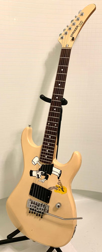 Mid 1980's Kramer Striker 100ST | Guitar Galactica
