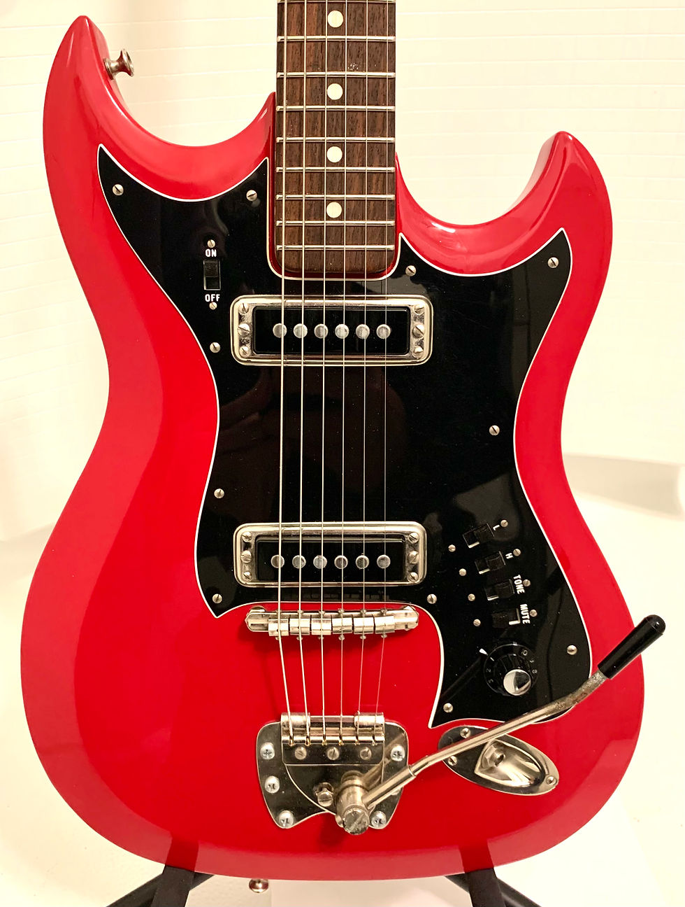 Thumbnail: 1960's Hagstrom II