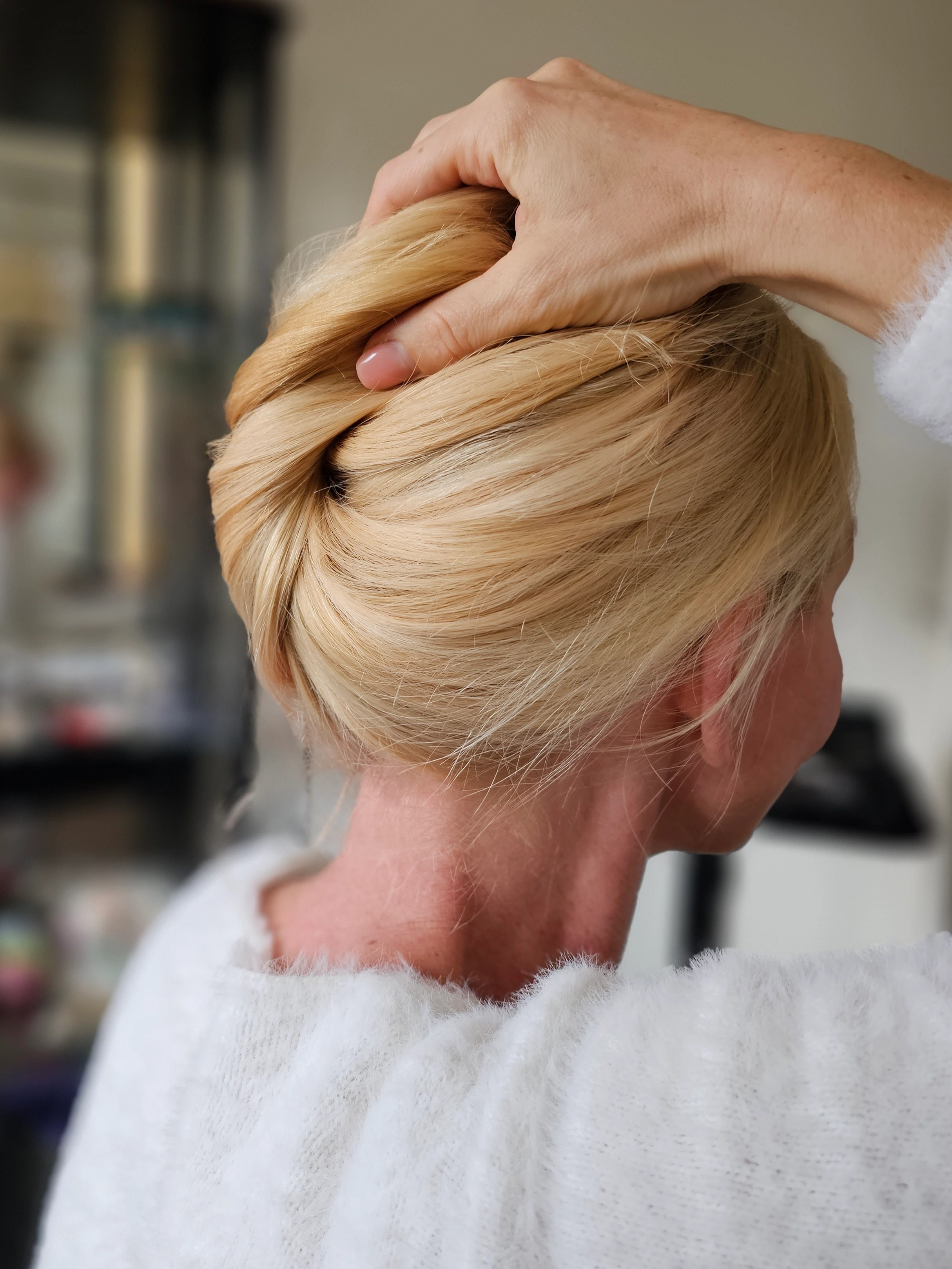 blond hair extensions