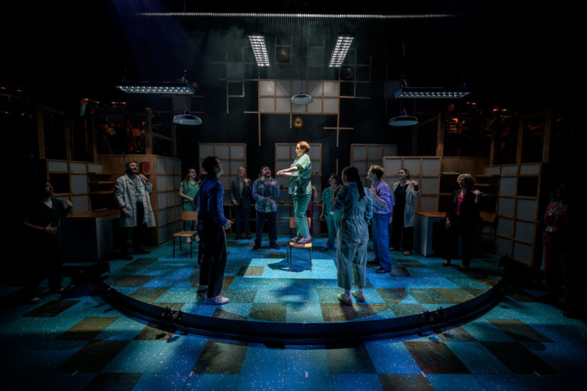 Lifeline_SouthwarkPlayhouse_CharadesTheatreCompany_ProductionShots_CharlieFlintPhotography_2026-95