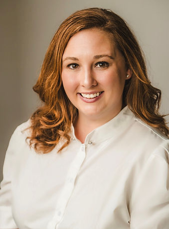 Amanda Headshot.jpeg