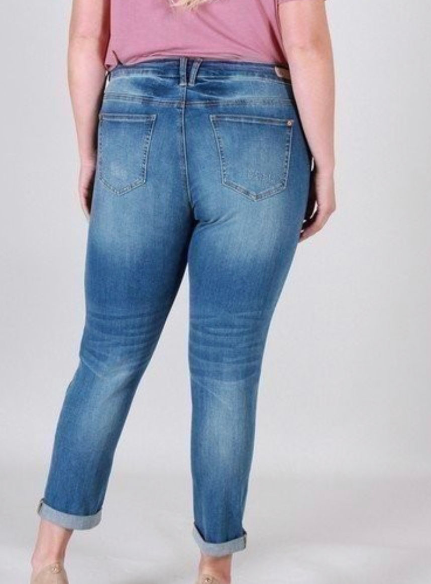 Thumbnail: Rylan Distressed Jeans