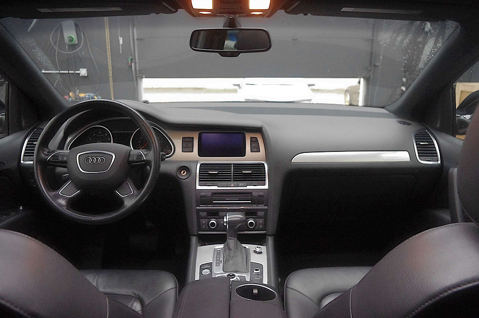 Thumbnail: 2015 Audi Q7