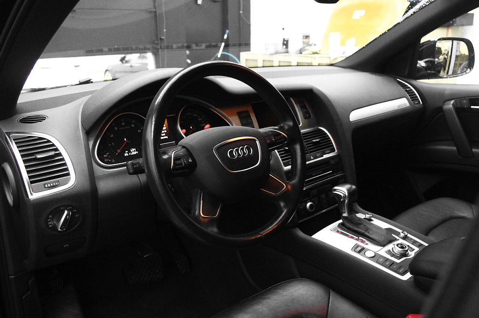 Thumbnail: 2015 Audi Q7