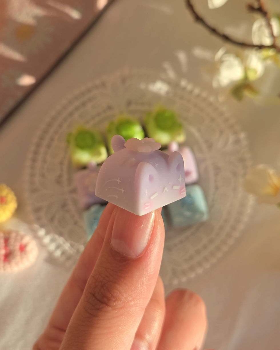 Thumbnail: Eula Cat Keycap [Magical Cat Collection]