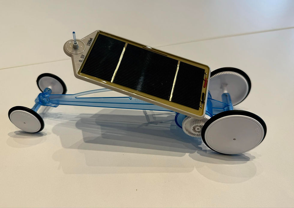 完成したソーラーカー