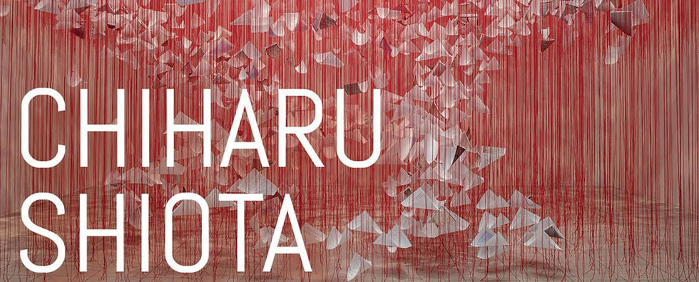 Photographie de l'expostion de l'artiste chiharu Shiota à Aix-en-Provence