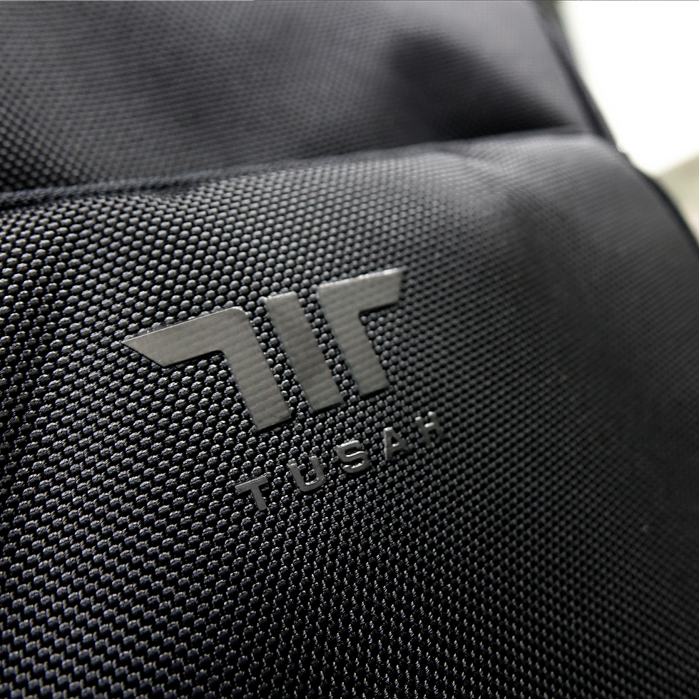 섬네일: Premium Backpack