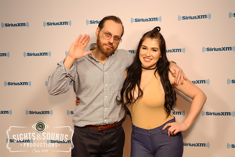 Nikki Phoenix at Shade 45 XM