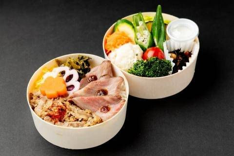 海辺でお弁当、いいかも!