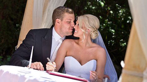 Adelaide Wedding Photographers