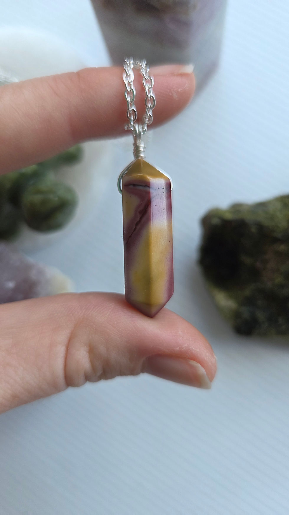 Mookaite - Silver (26"/66cm)