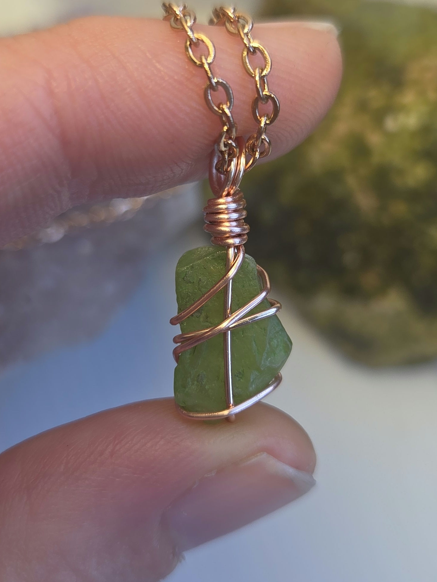 Peridot - Rose Gold (20"/51cm)
