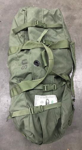 ミリタリー U.S. 1-1/2 Ton Personnel Carrier ミリタリー U.S. 1-1/2