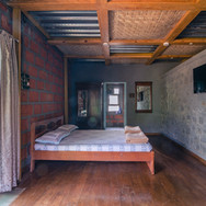 redrose-cottage-bedroom.jpeg