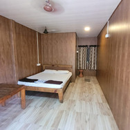 deluxe-room.jpeg
